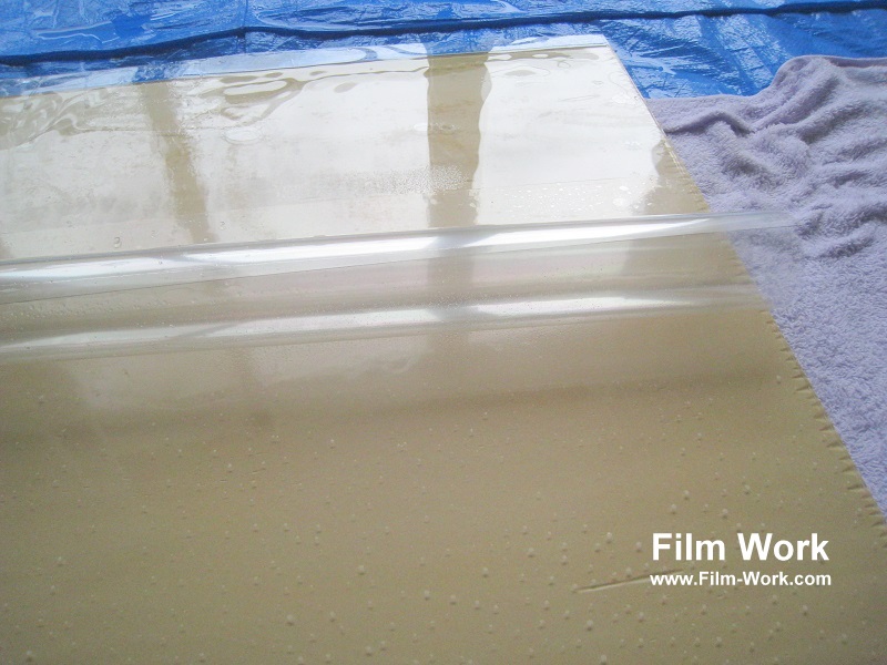 アクリル板に3M(TM)プラスチック基材用フィルムSH2CL-Pを施工 by Film Work/フィルムワーク